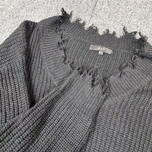 LEANI Size XL Black Distressed V-Neck Ribbed Knit Oversized Sweater Shredded Hem